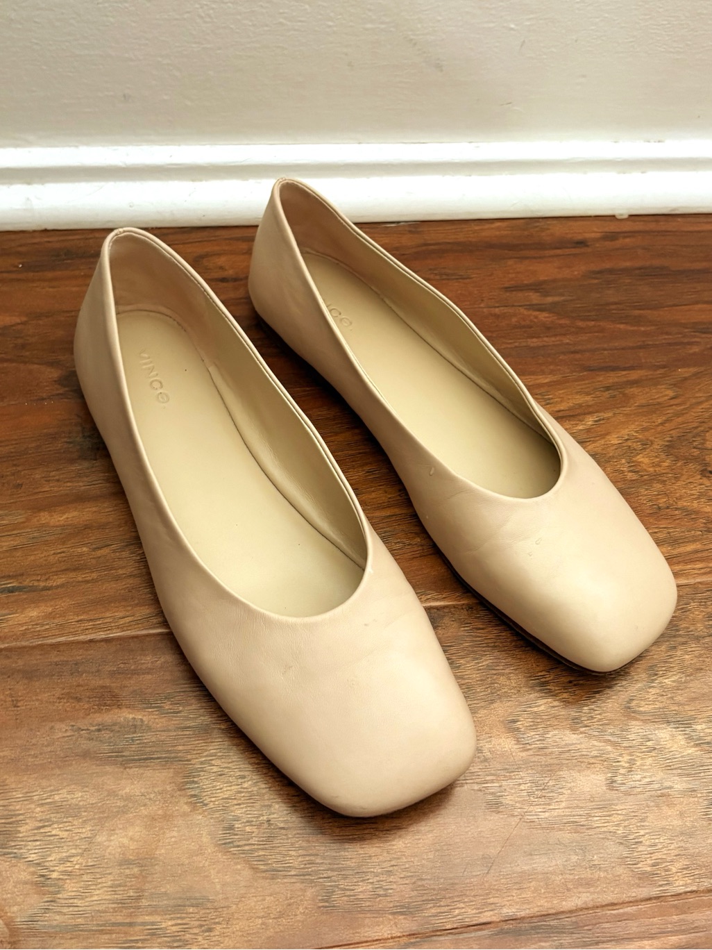 Vince Women’s Leah Ballerina Flats 8.5